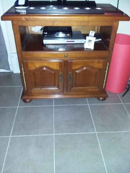 Meuble tv et table basse 80 La Seyne-sur-Mer (83)