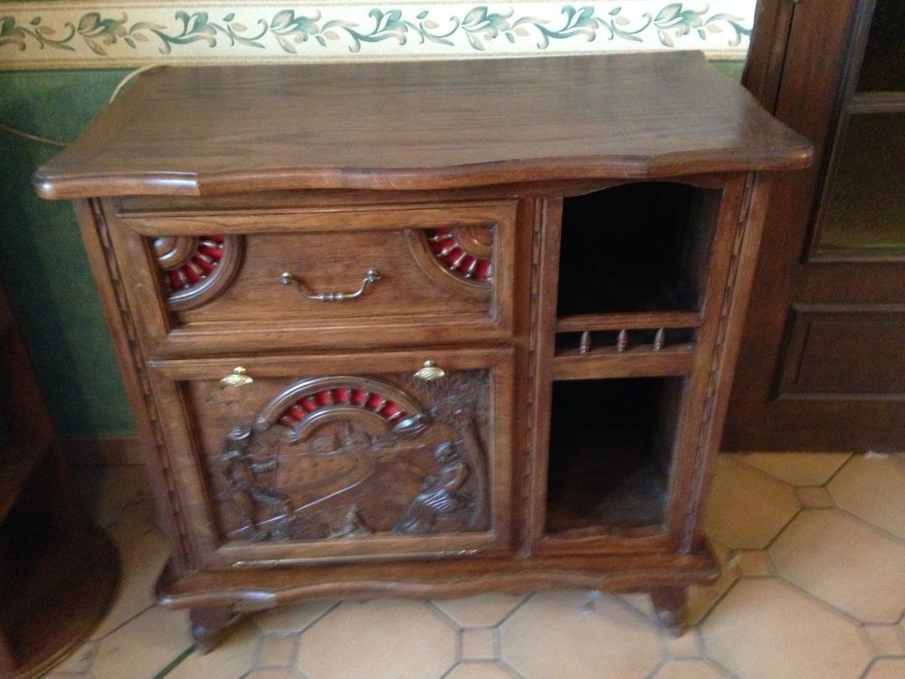 MEUBLE TELE SCULPTE 30 Couff� (44)