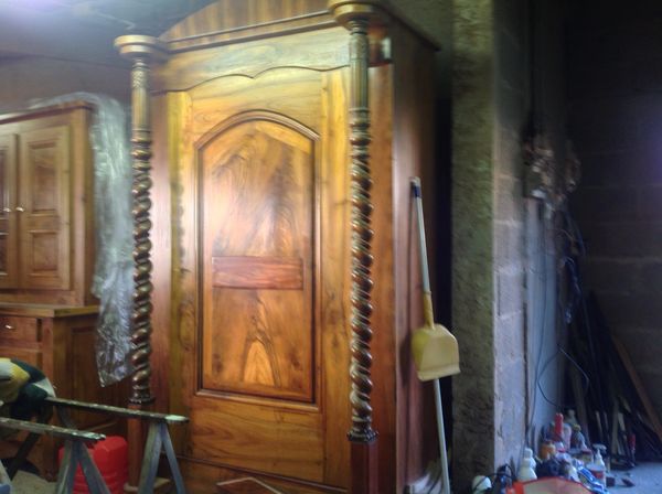 Meubles cr�es par un �b�niste 400 Meyzieu (69)