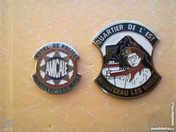 Pin's de Montceau les Mines. 9 Saint-Vallier (71)