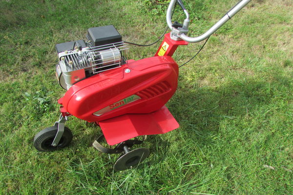 MOTOBINEUSE 320 Ch�teauroux (36)