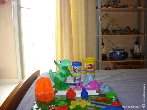 moule + pate � modeler 12 Nantes (44)