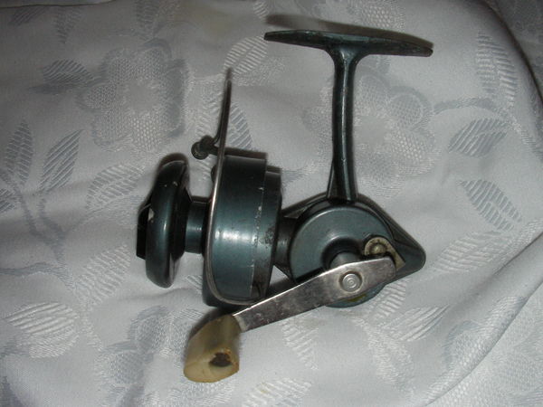 moulinet ancien RU 51 20 Roques (31)