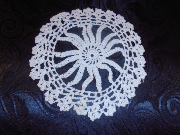 Napperon 17 (79) 3 Tours (37)