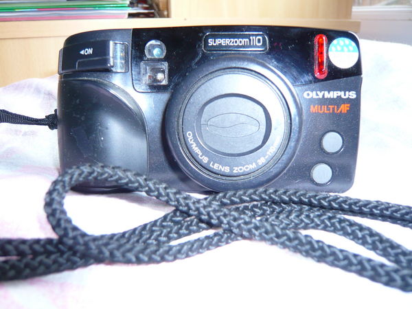 OLYMPUS SUPERZOOM 110 25 Courpi�re (63)