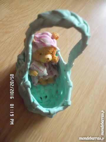 OURSON DANS PANIER VERT 3 Chambly (60)