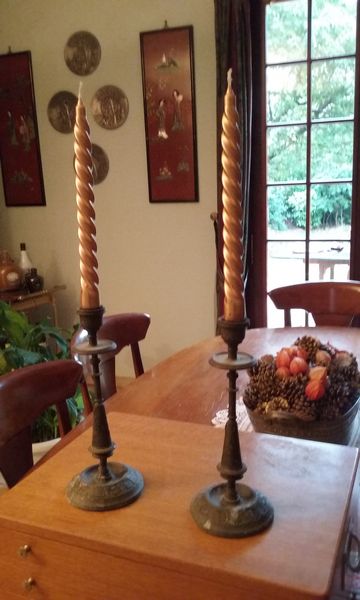 Paire de bougeoirs en m�tal noir 85 L�signy (77)