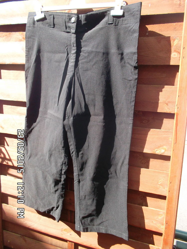 PANTACOURT NOIR T.48*JUSTE 2E*KIKI60230 2 Chambly (60)