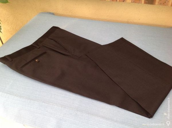 Pantalon De Costume Zara Bleu Marine neuf 25 Villepinte (93)