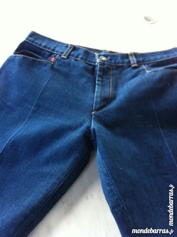 pantalon jean LEVIS (�tat neuf) 3 Saint-Vallier (71)