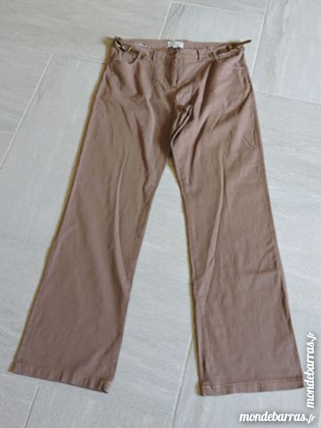 PANTALON LEGER T.40 5 Pers (15)