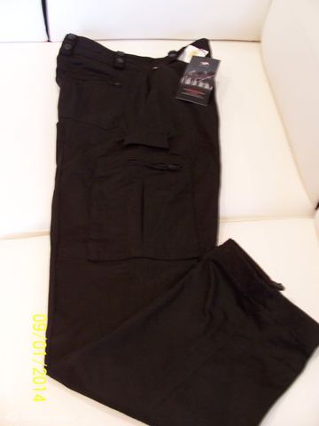 Pantalon d'ntervention noir neuf t  48 40 Les �glisottes-et-Chalaures (33)