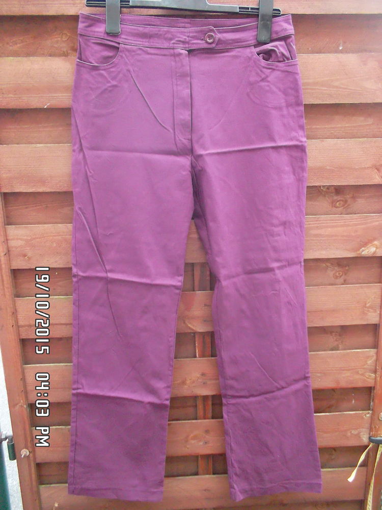 PANTALON VIOLET*JUSTE 3E*KIKI60230 3 Chambly (60)