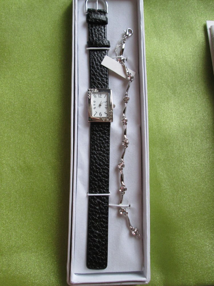 Parure montre et bracelet en m�tal argent� 12 Goussainville (95)