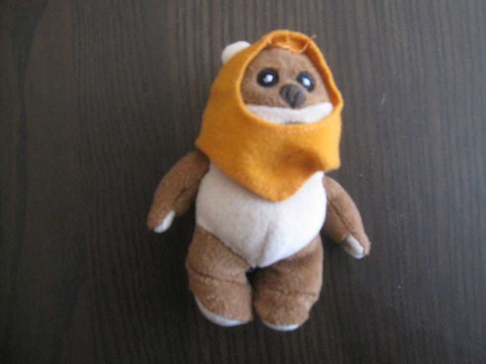 Peluche ewok mac do 12cm 1 Saint-Jean-Pla-de-Corts (66)