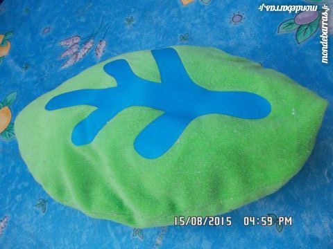 peluche verte arbre*juste 1e*kiki60230 1 Chambly (60)