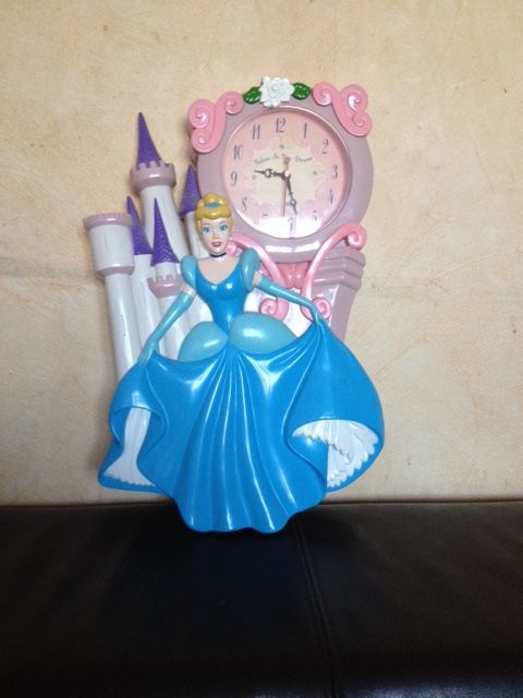 Pendule cendrillon 5 Orl�ans (45)