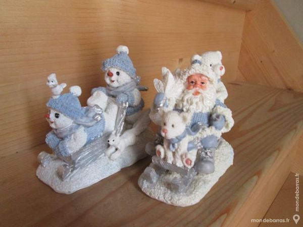 Personnages Le P�re No�l et les Bonhommes de neige 7 Goussainville (95)