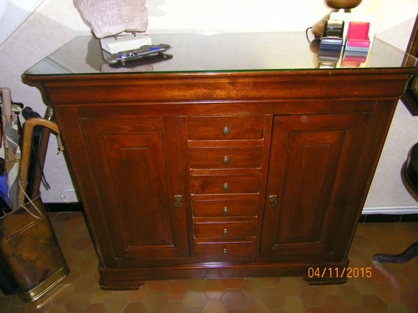PETIT BUFFET STYLE LOUIS PHILIPPE 300 Longuenesse (62)