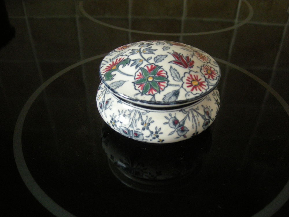 petite bonbonniere gien 30 Draveil (91)