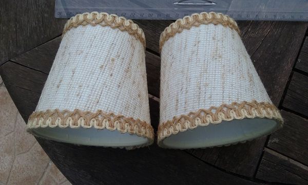 2 petits abats-jour tissu et galon 15 L�signy (77)