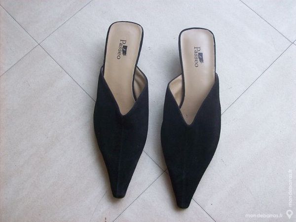 Petits TALONS noirs - 38 - zoe 4 Martigues (13)