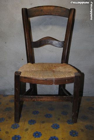 petitte chaise enfant style campagne 38 Blaye-les-Mines (81)