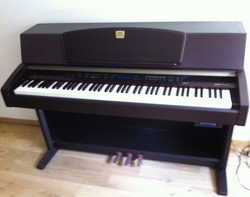 PIANO ELECTRONIQUE YAMAHA 1280 33200 Bordeaux