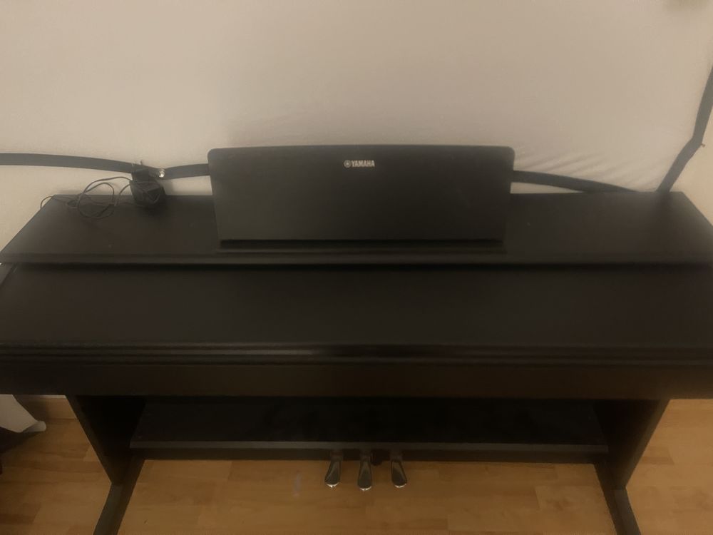 Achetez Piano Yamaha Neuf Revente Cadeau Annonce Vente L Houmeau