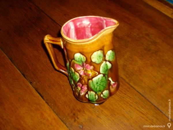 pichet en barbotine 35 Bogny-sur-Meuse (08)