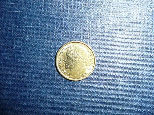 Pi�ce 50 centimes Morlon 1939 B 4 Le Bouscat (33)