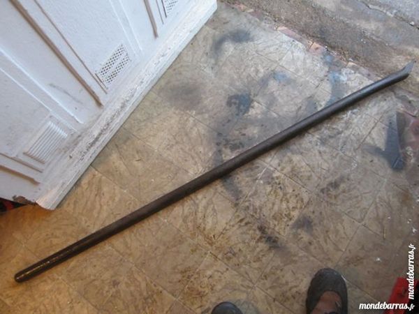 Pied de biche �norme 20 Le Creusot (71)