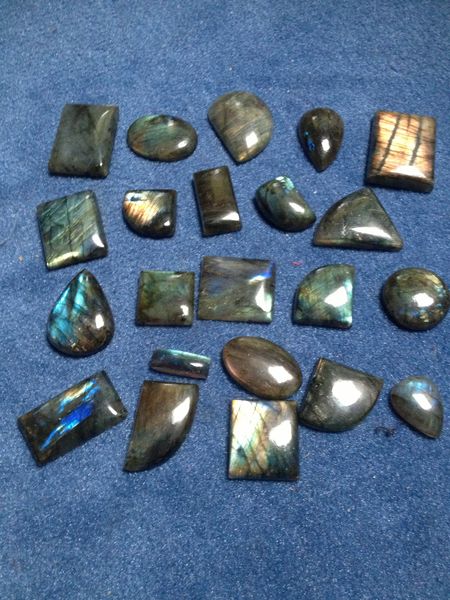 Pierres labradorites taill�es pour faire des bijoux 100 Appoigny (89)
