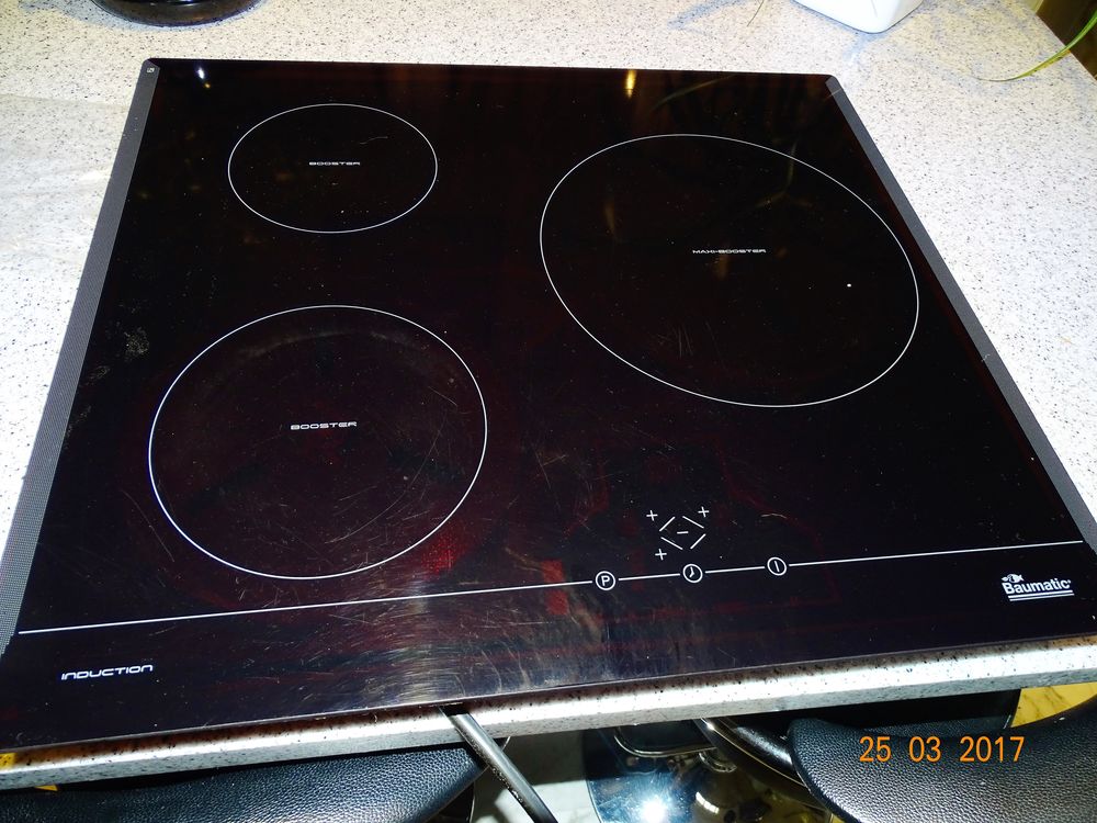 plaque de cuisine 3 zones 200 Le Rouret (06)