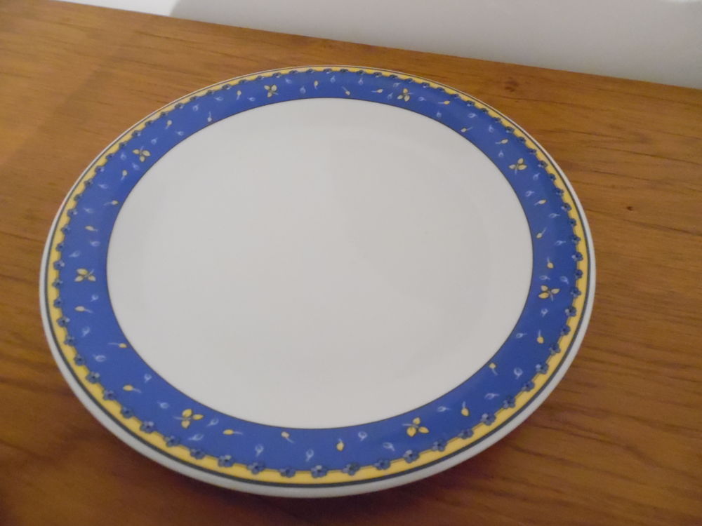 plat rond creux de service de table, NEUF 15 Abbeville (80)