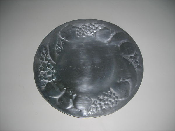 PLAT ROND DE SERVICE MOTIFS FRUITS 90 Bourrouillan (32)