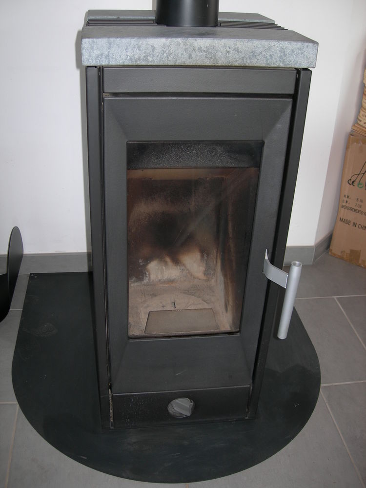 Po�le � bois RIKA 1500 Marcillat-en-Combraille (03)