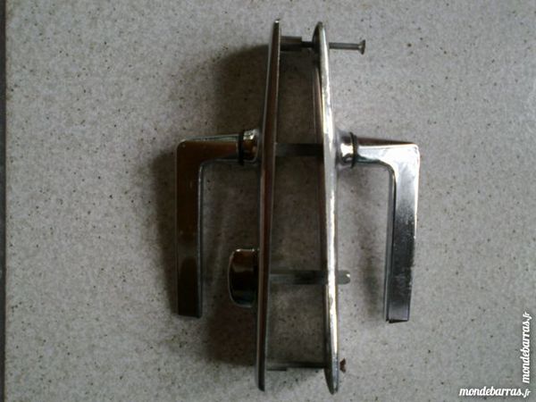 Poign�es de porte avec verrou 5 Challans (85)