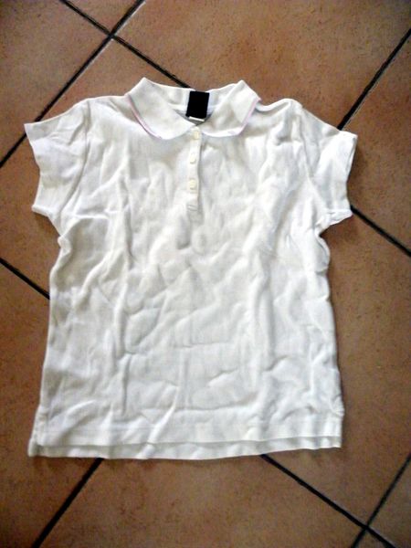 polo 6 ans col liseret rose marque  GAP  3 Viriat (01)
