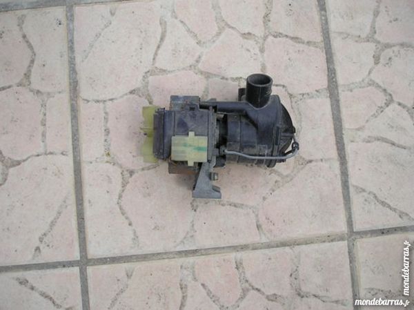 Pompe de vidange pour lave linge Tomson 15 Sept�mes-les-Vallons (13)