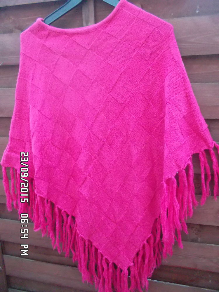 PONCHO ROSE TAILLE UNIQUE*JUSTE 5E*KIKI60230 5 Chambly (60)