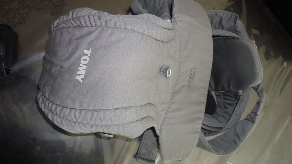 Porte-b�b� 25 La Grande-R�sie (70)