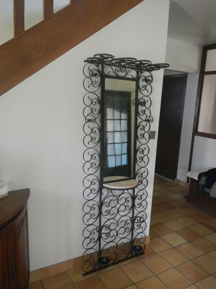 Porte manteau en fer forg� 0 Saint-R�my-l'Honor� (78)