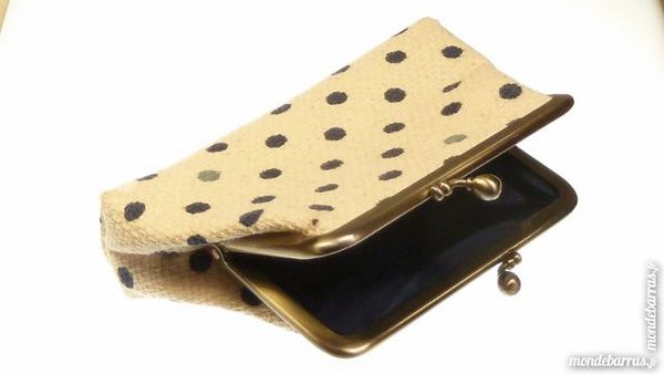 Porte monnaie en tissus 7 Montargis (45)