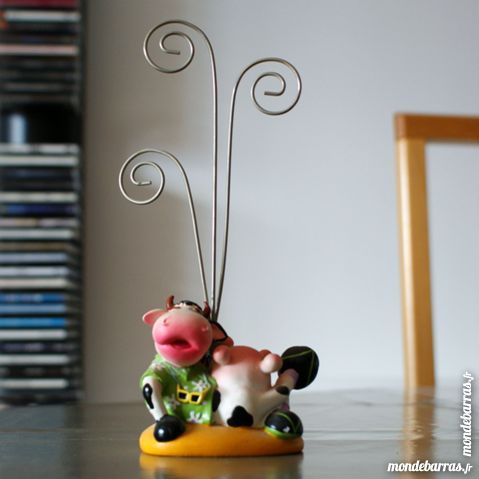 Porte-photos �vache� en r�sine 10 Cabestany (66)
