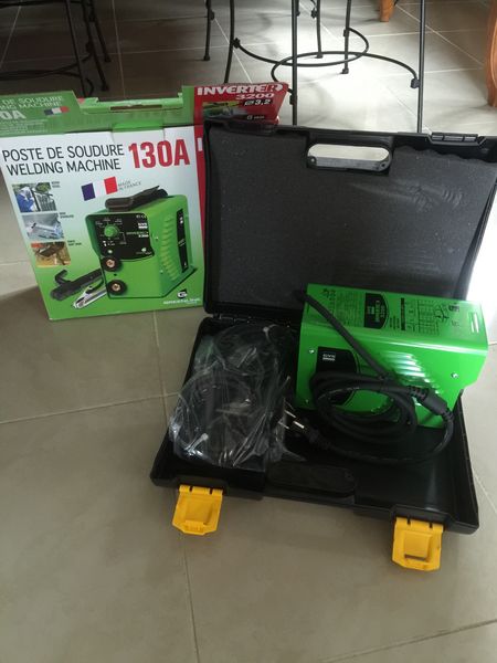 poste a souder 220 Saint-Joseph (97)