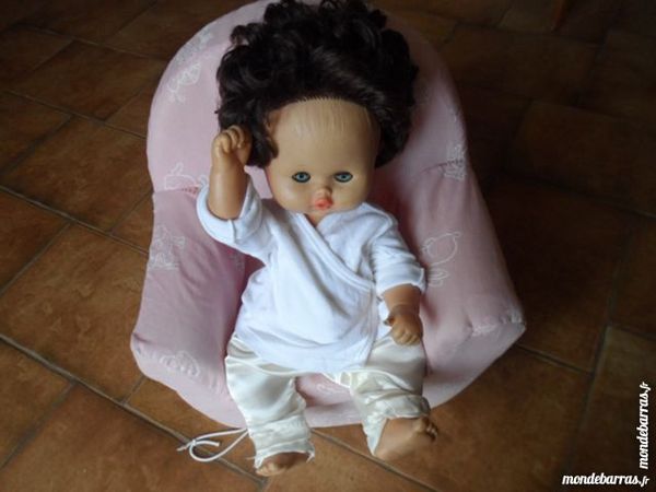 poup�e et fauteuil 5 Arradon (56)