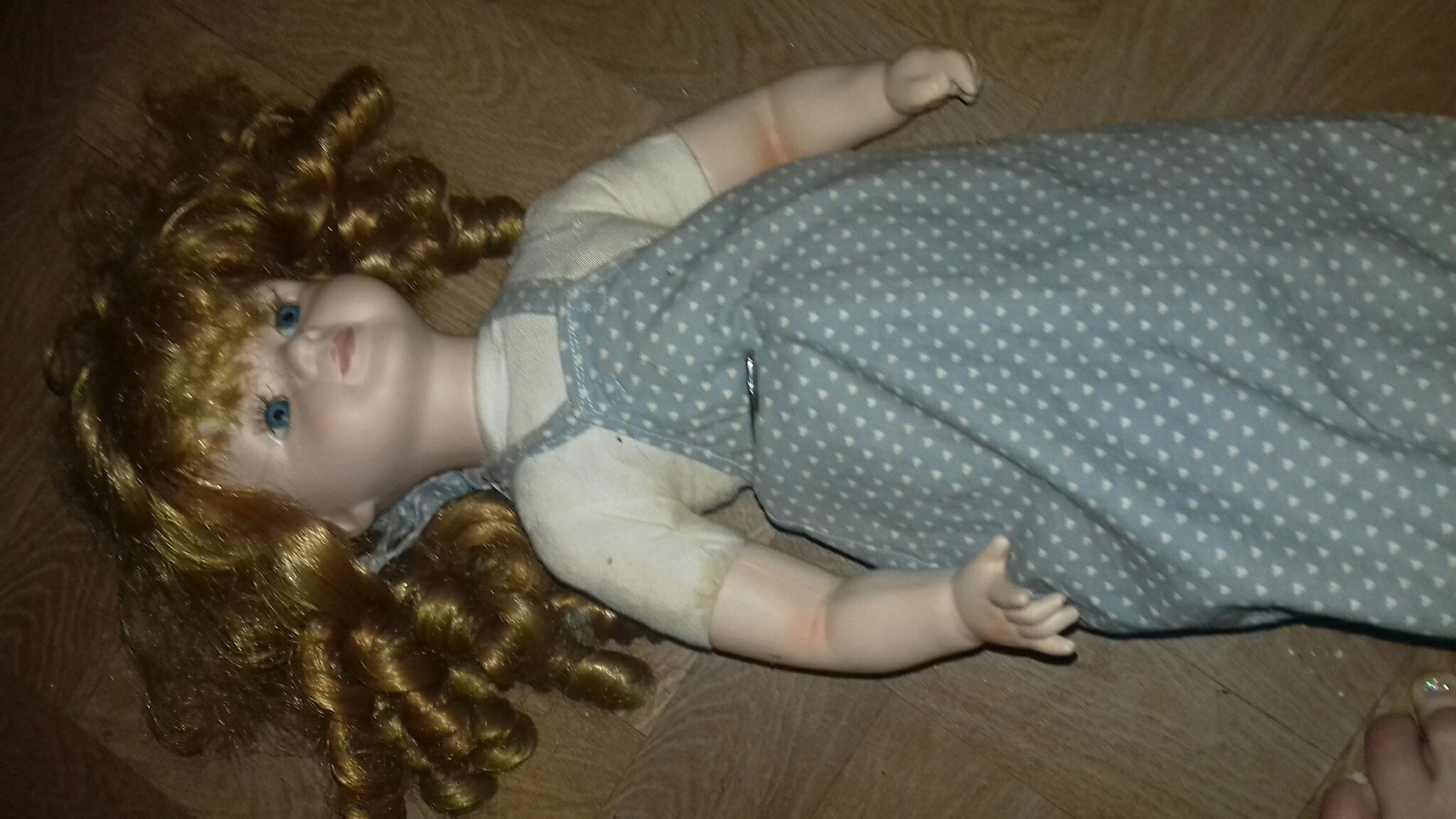 poup�e de porcelaine 30 Nelling (57)