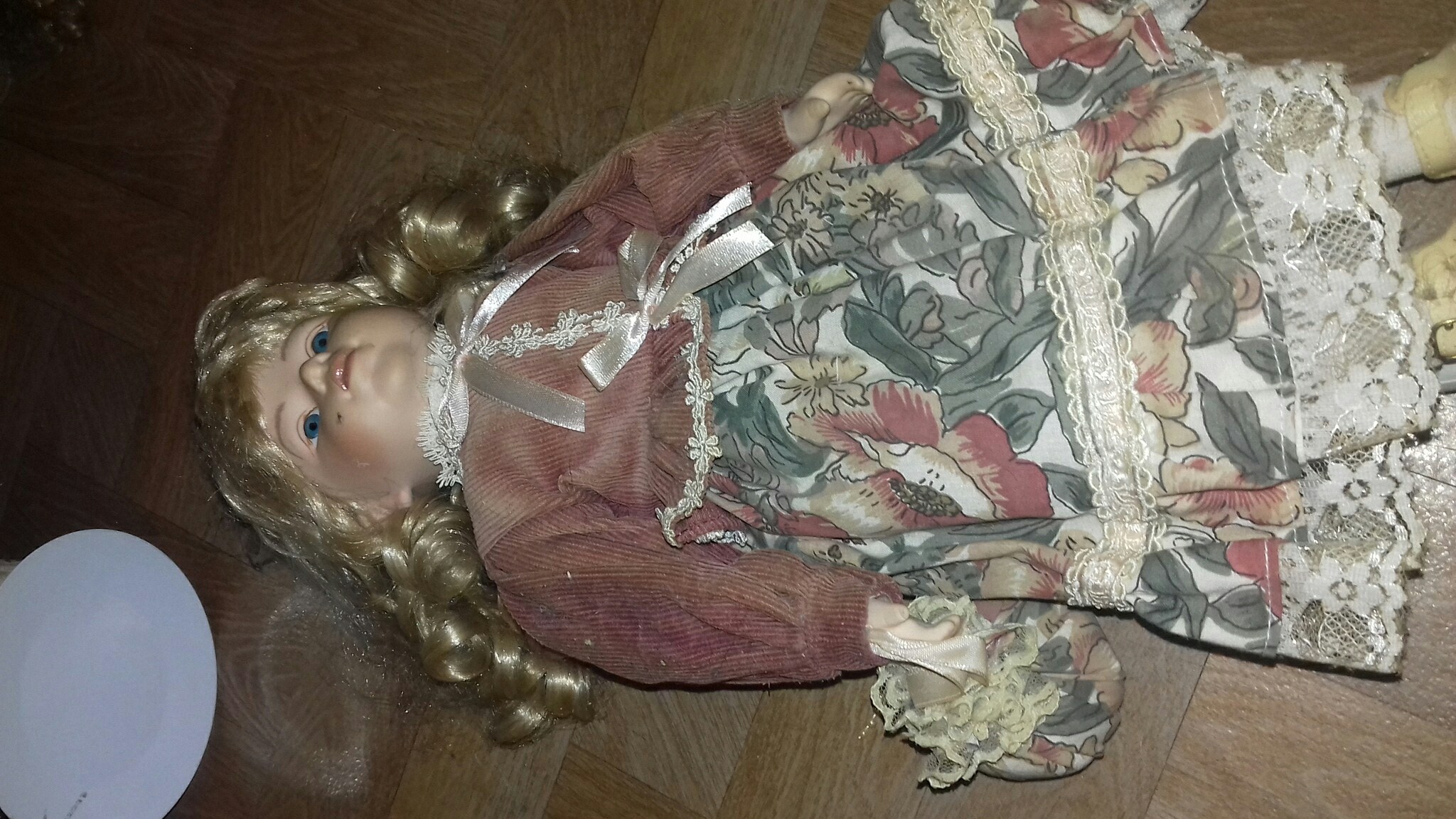 poup�e de porcelaine 30 L�ning (57)