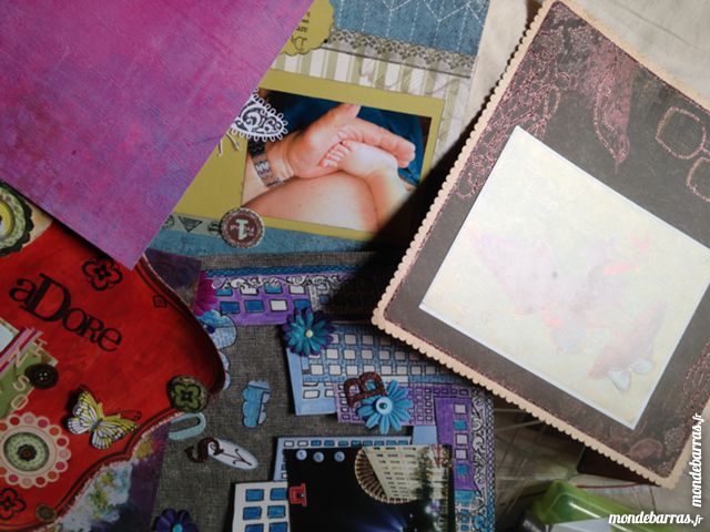 Pour scrappeuses tampons papiers decors ect 100 Lyon 8 (69)